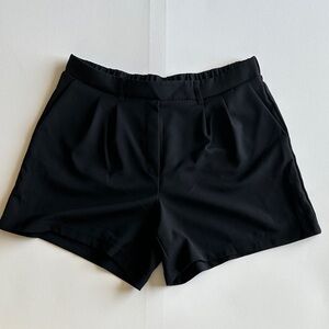 32 Degrees Black High Waist Shorts Size M Pull On Stretch Casual Summer